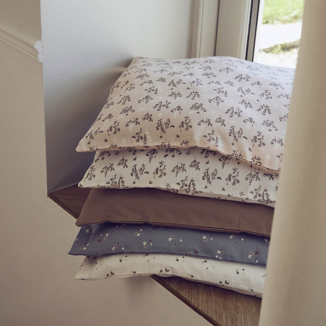 MÜSLI by Green Cotton | Flora Bettwäsche | Nightingale/balsam cream/walnut