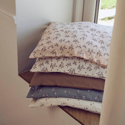 MÜSLI by Green Cotton | Stars Bettwäsche| Jasmin blue/Balsam cream/Walnut