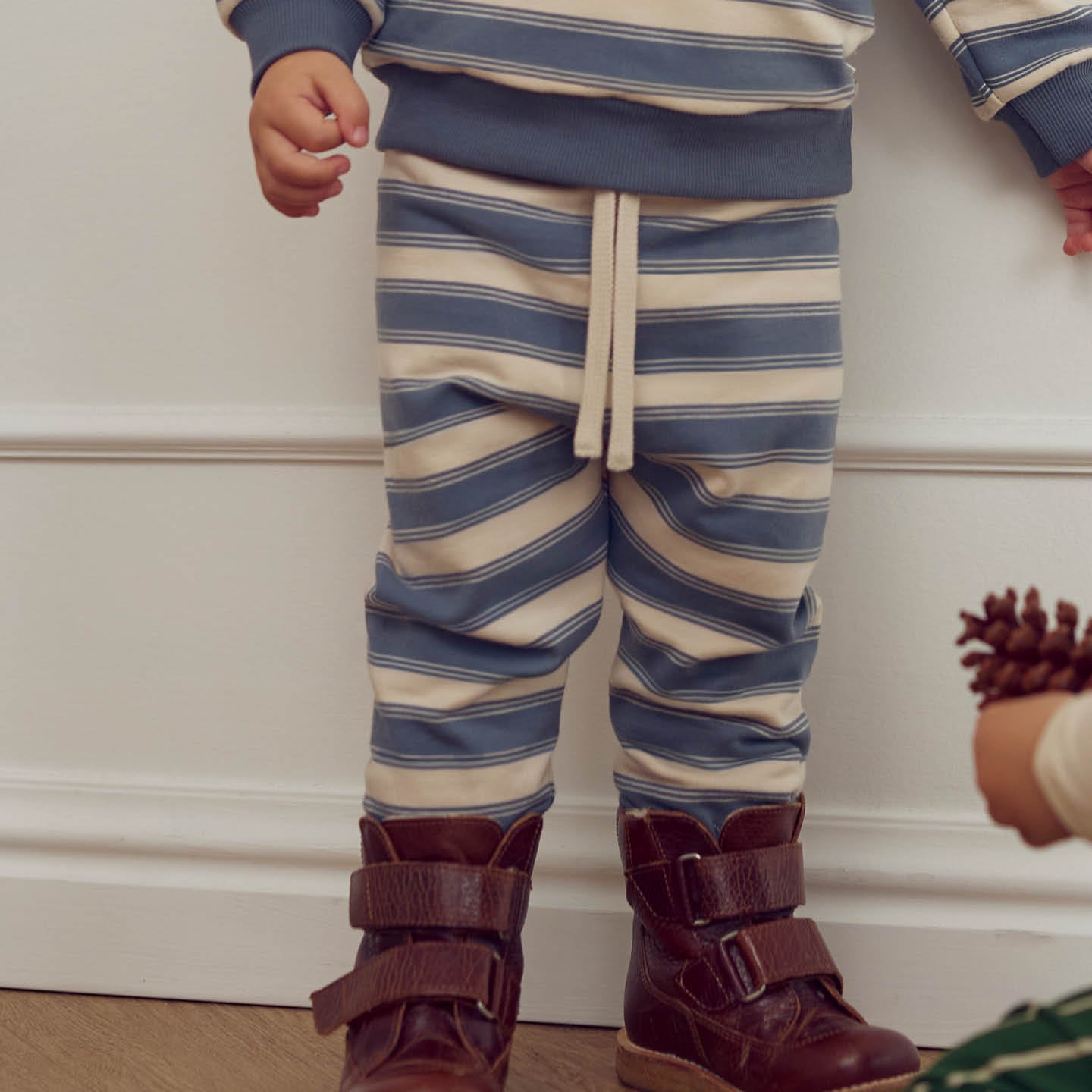 MÜSLI by Green Cotton | Stripe Sweat Set Baby | Oak/Stormy blue