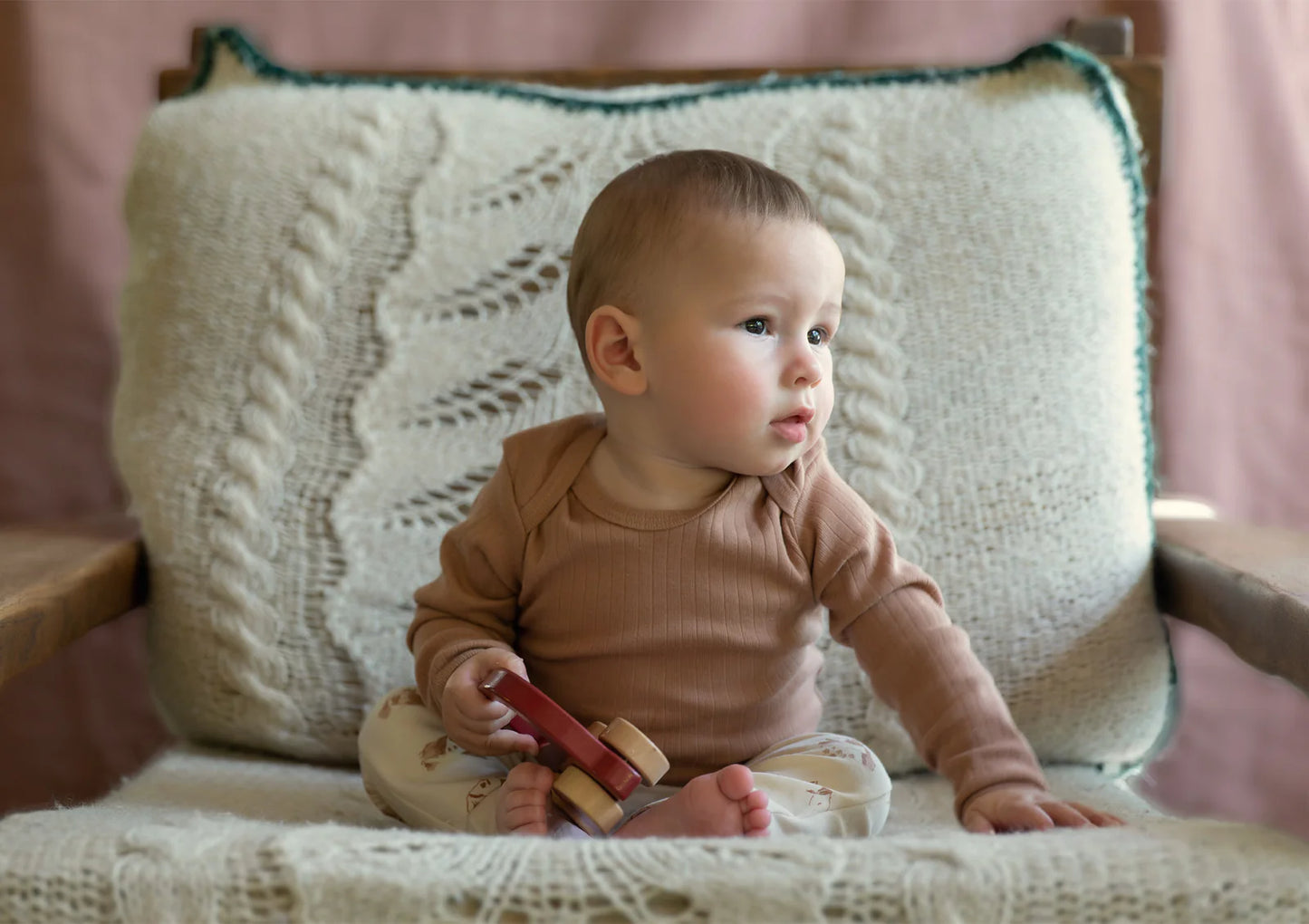 Organic by Feldman | Long-Sleeved Baby Bodysuit | Play of Colors (Ochre)