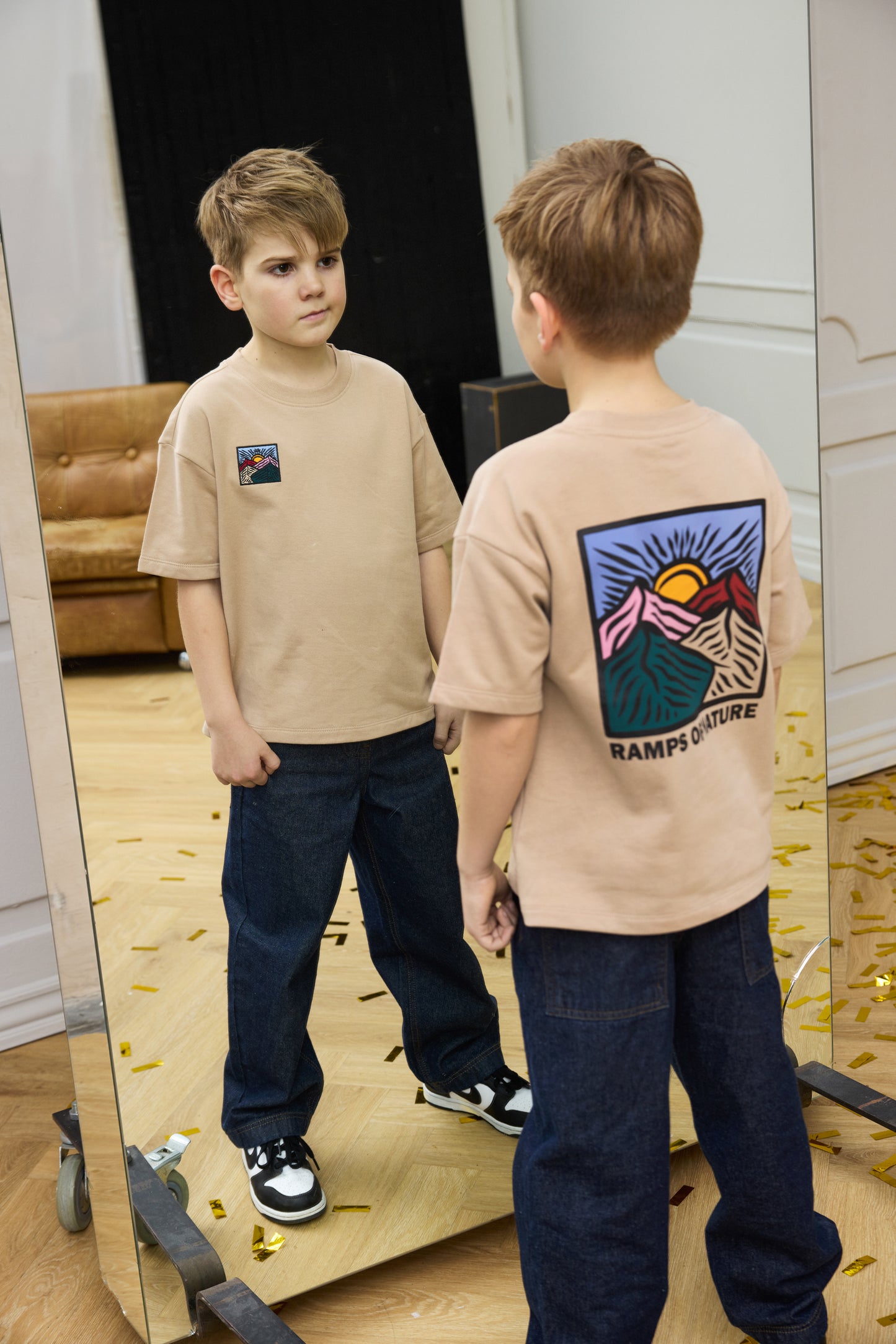 The New | T-Shirt | Hummus